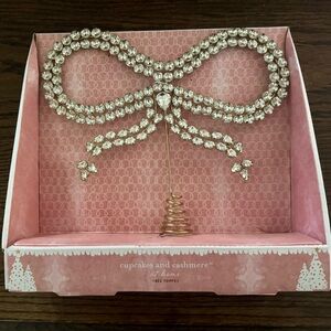 NIB Cupcakes and Cashmere Crystal Bow Tree Topper